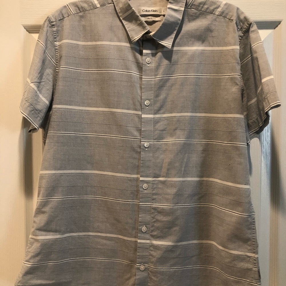 Calvin Klein Men's Shirt in Gray and White Stripes
